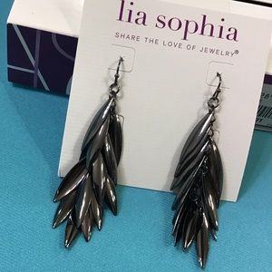 NWB Lia Sophia Plumage Earrings